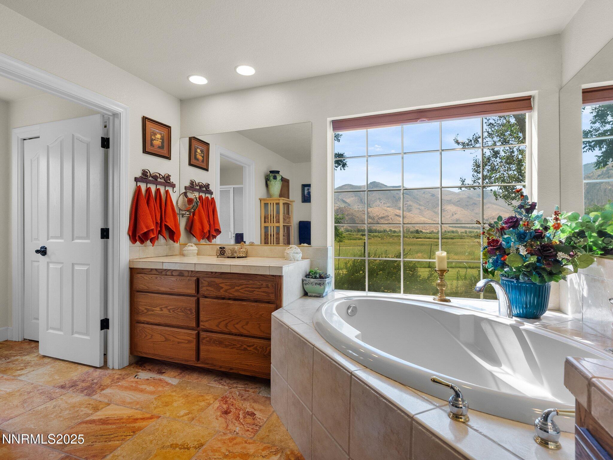 Coleville, California 96107, United States, 4 Bedrooms Bedrooms, ,3 BathroomsBathrooms,Residential,Active,180783