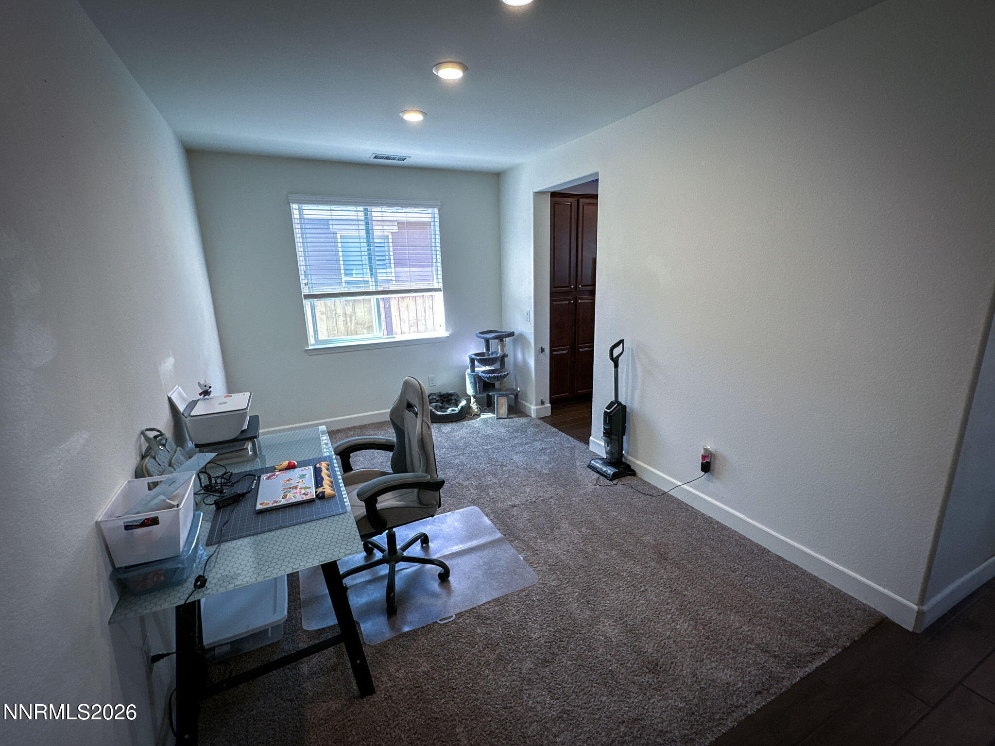 12-web-or-mls-Office