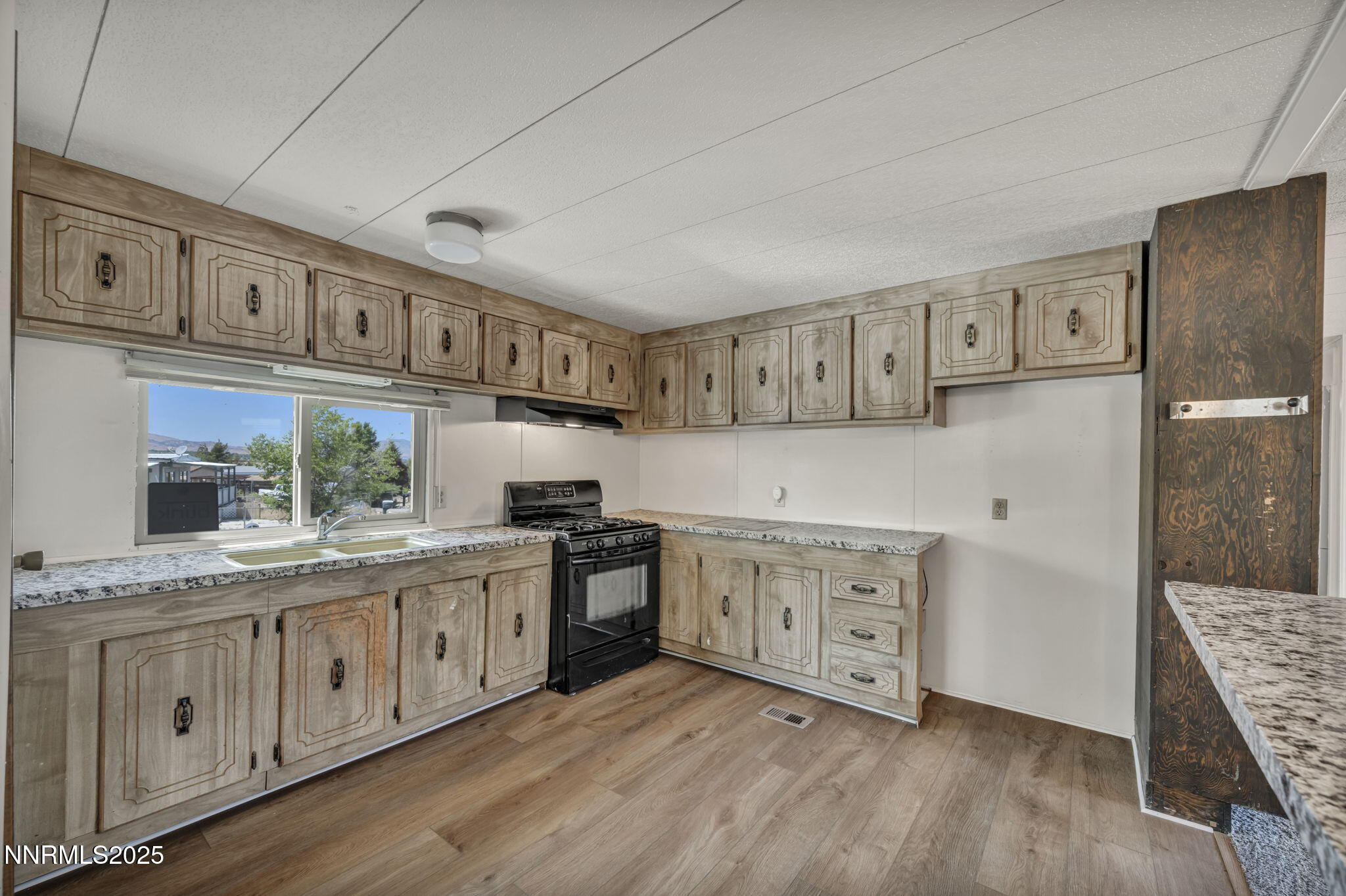 36-web-or-mls-280-pisces-cir