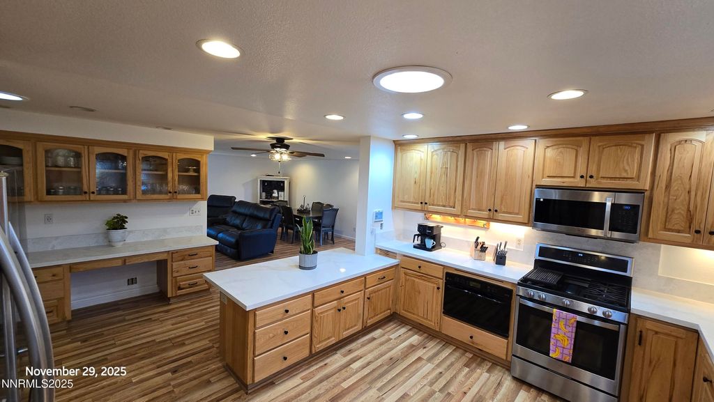 Photo of 105 Hercules Drive, Sparks, NV 89441 (MLS # 250058657)