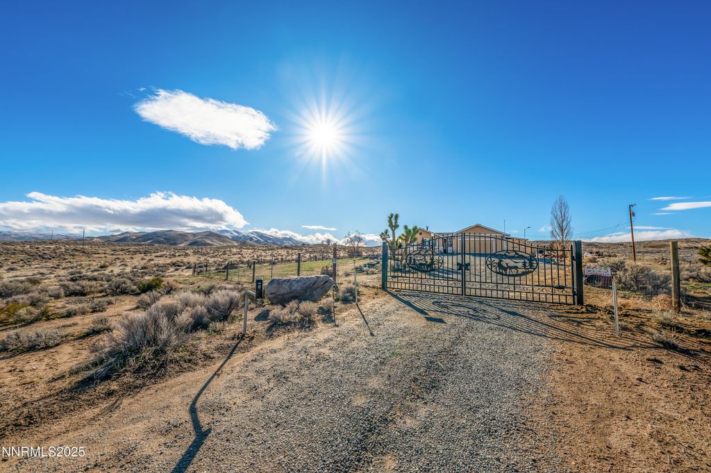 Photo of 5025 Jackrabbit Road, Reno, NV 89510 (MLS # 250059353)