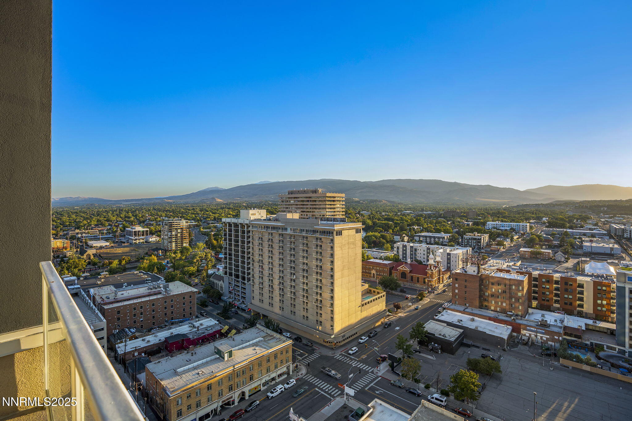 50-web-or-mls-_DSC3318