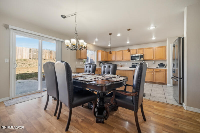 8740 Winding Creek Drive (7 of 24)