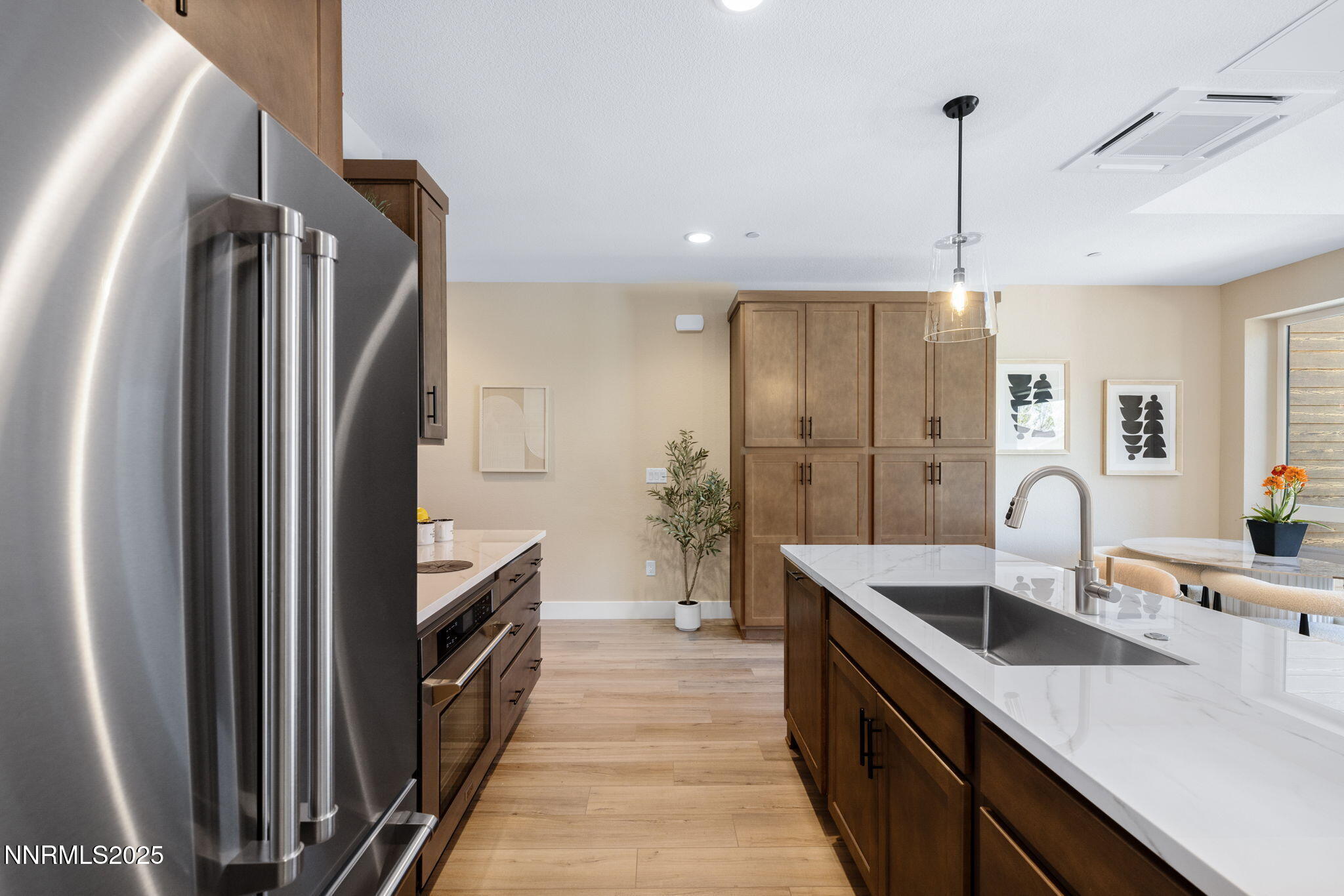 15-Plan C or D Kitchen & Pantry -18 on L