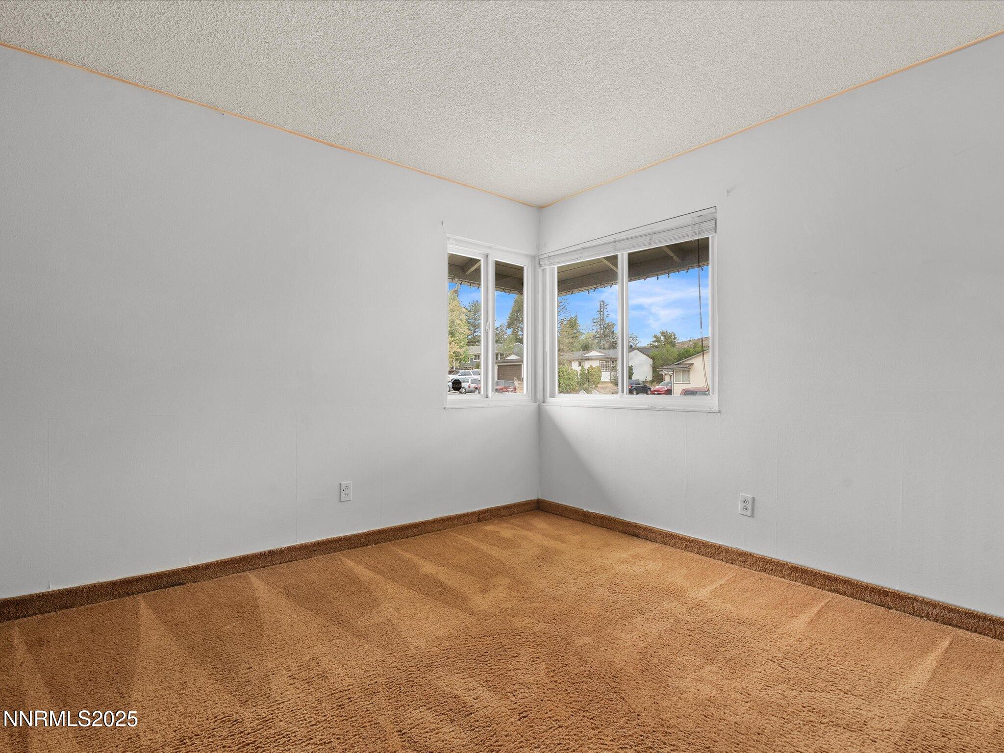 16-7580 Yorkshire Dr-115