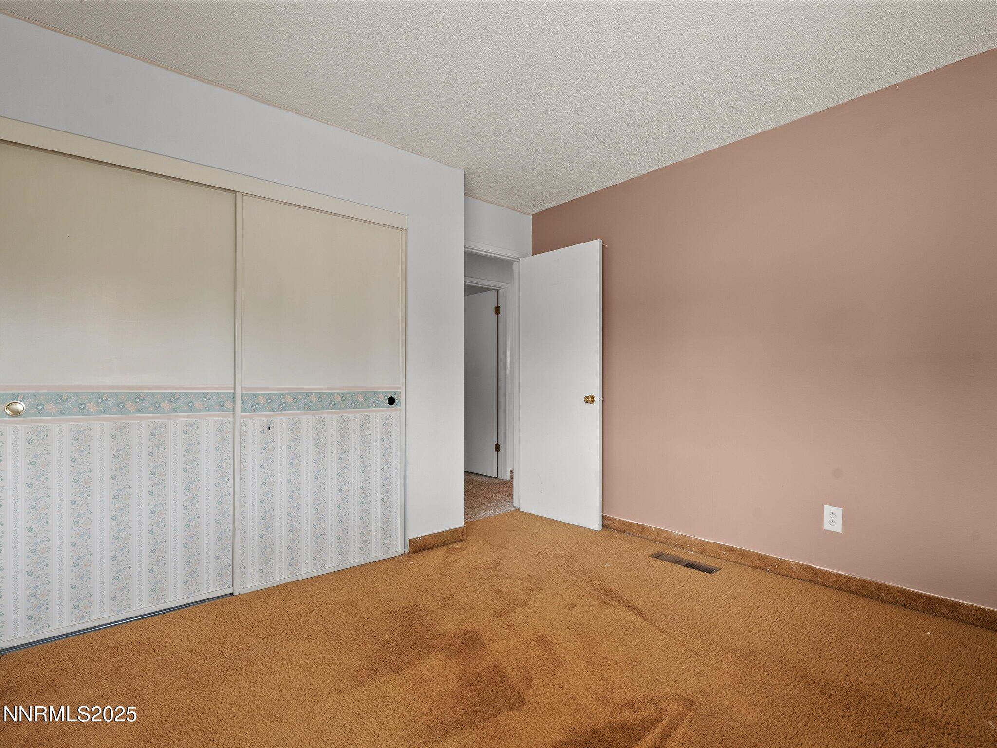 17-7580 Yorkshire Dr-116