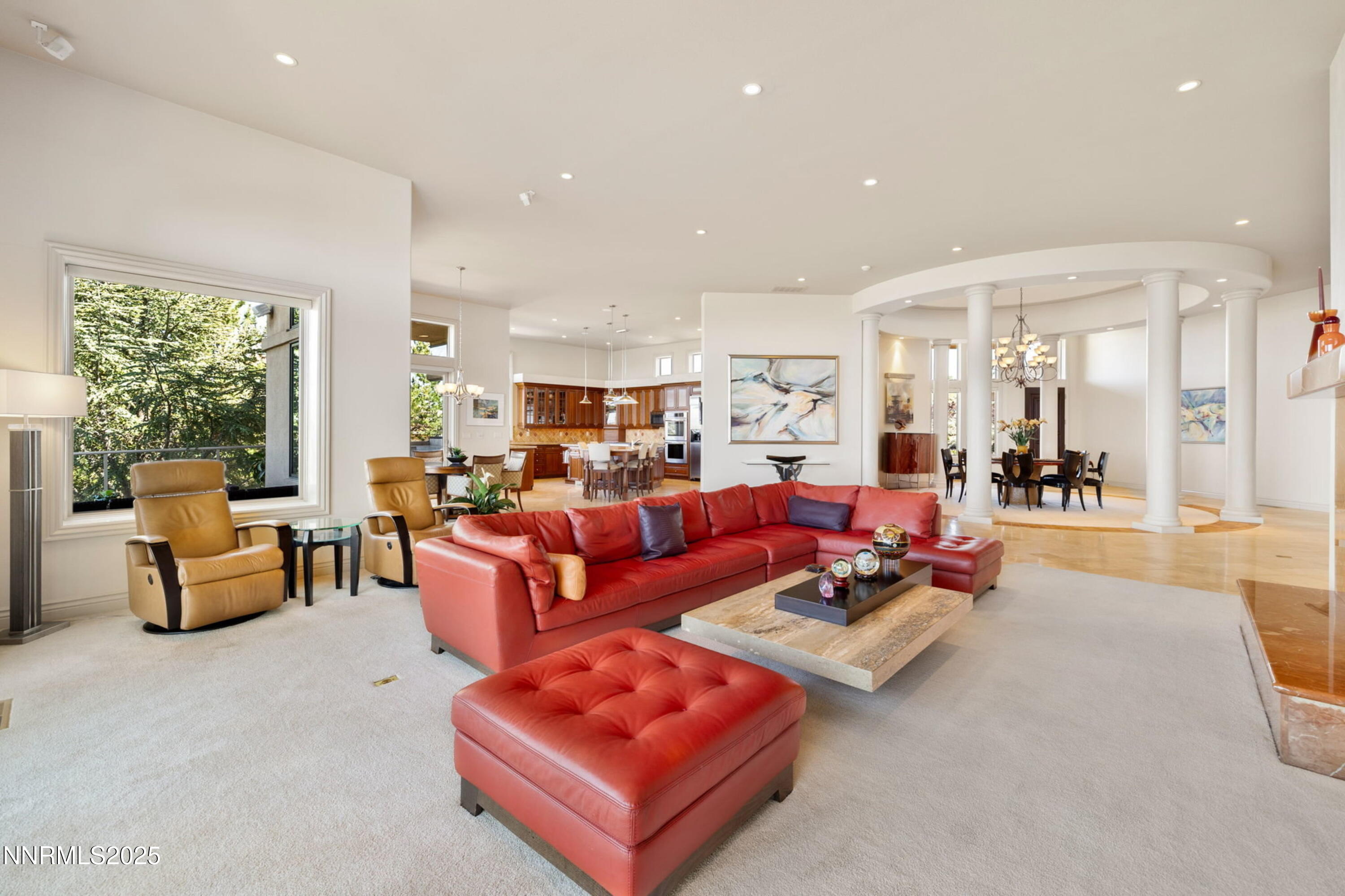 73-web-or-mls-3387_nambe_dr_couch-2_869