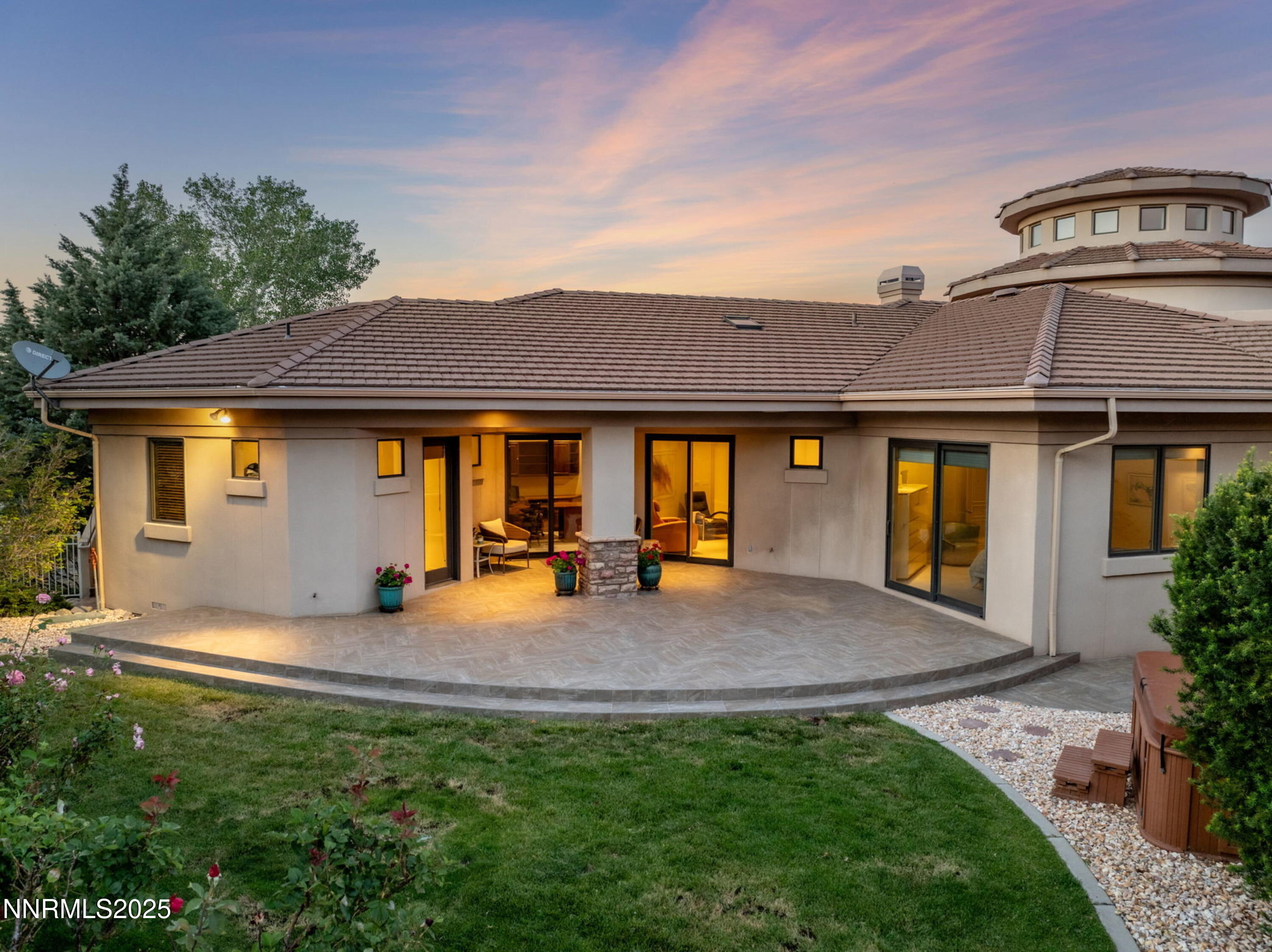 039_7-web-or-mls-3387_nambe_twilight-8_2