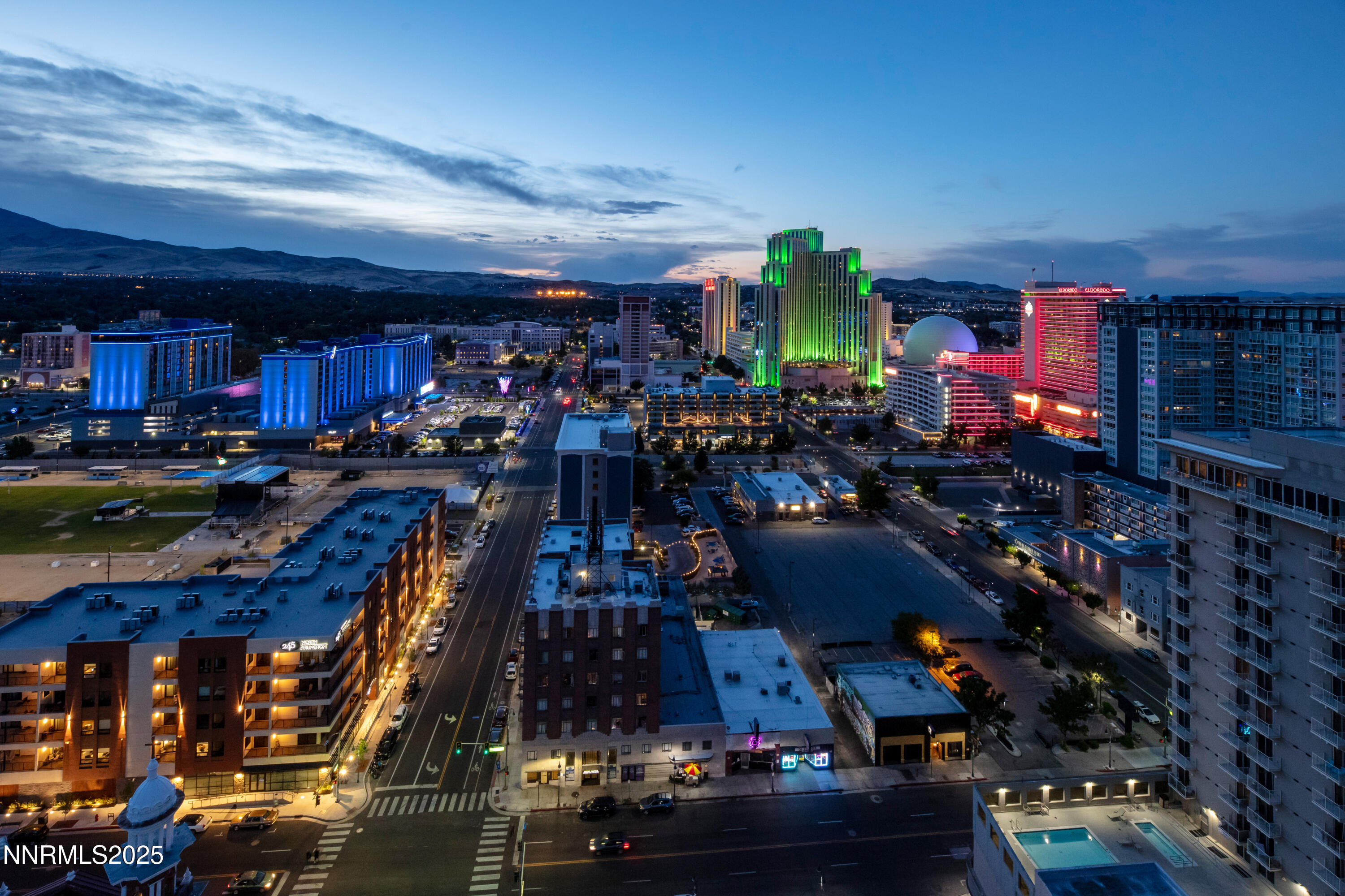 PenthouseNightView5580JPG072825