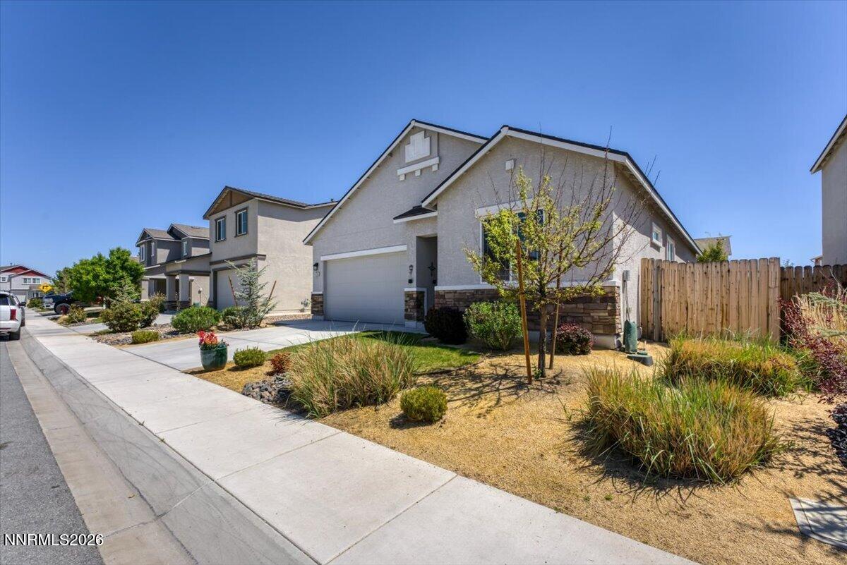 6738 Coyote Call Trail
