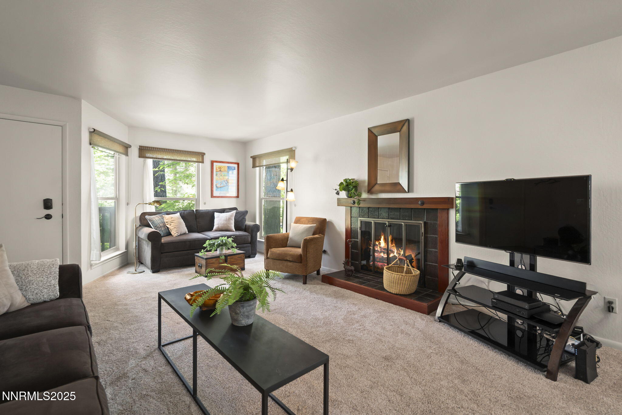 7-web-or-mls-A7409910