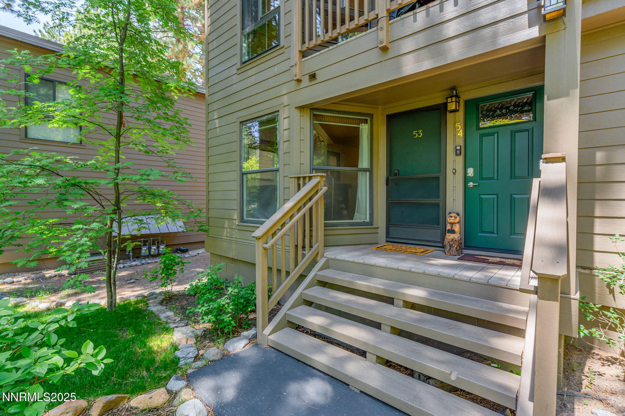 2-web-or-mls-A7409972_1