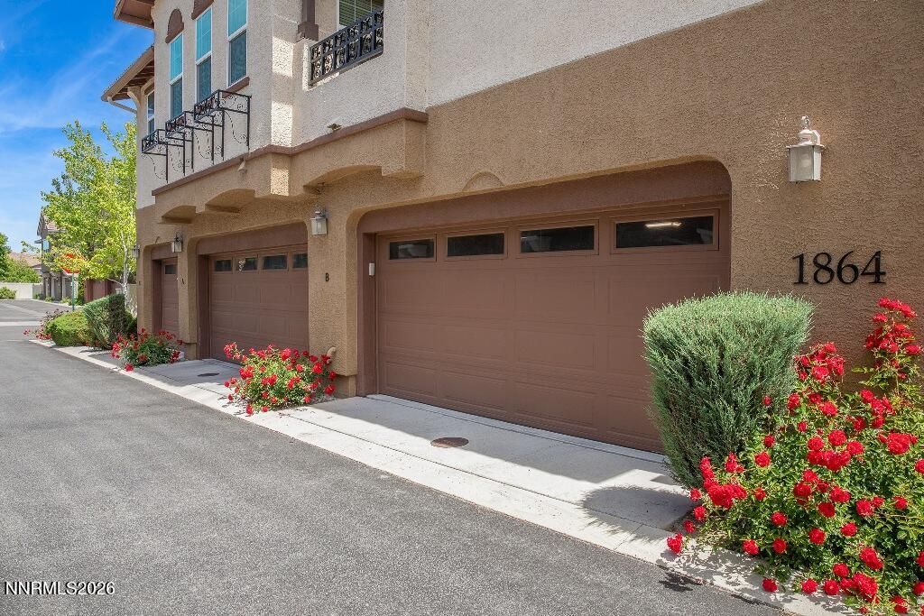 Photo of 1864 Wind Ranch Road #UNIT B, Reno, NV 89521 (MLS # 260006530)