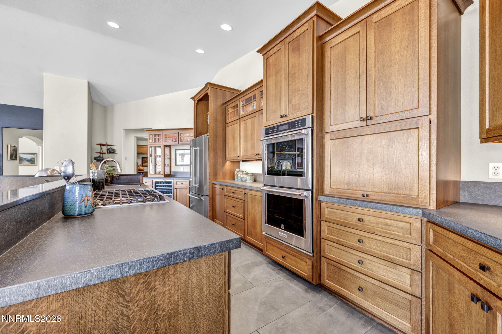 55-web-or-mls-14255-black-eagle-ct