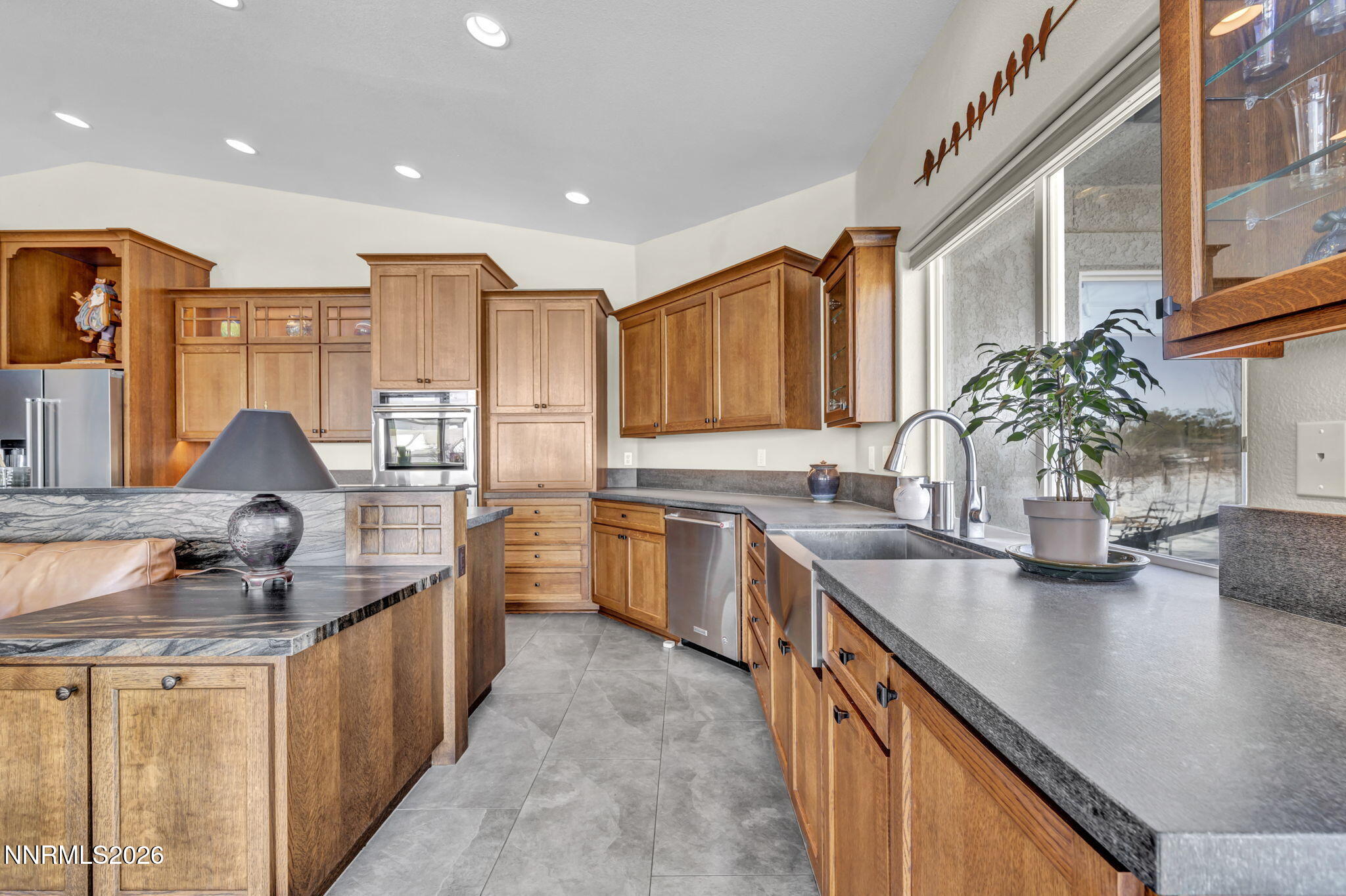 56-web-or-mls-14255-black-eagle-ct