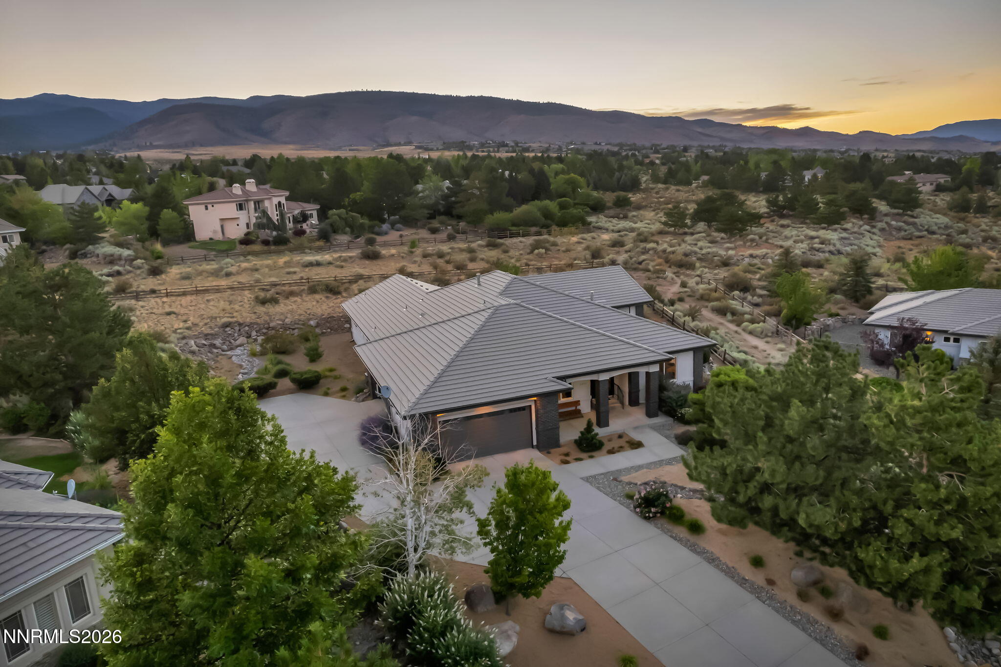 33-web-or-mls-14255-black-eagle-ct