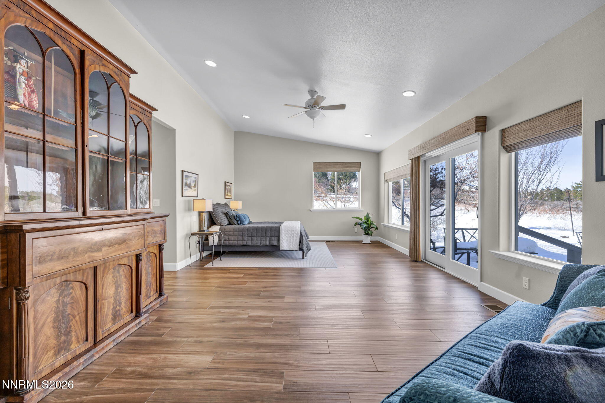 44-web-or-mls-14255-black-eagle-ct