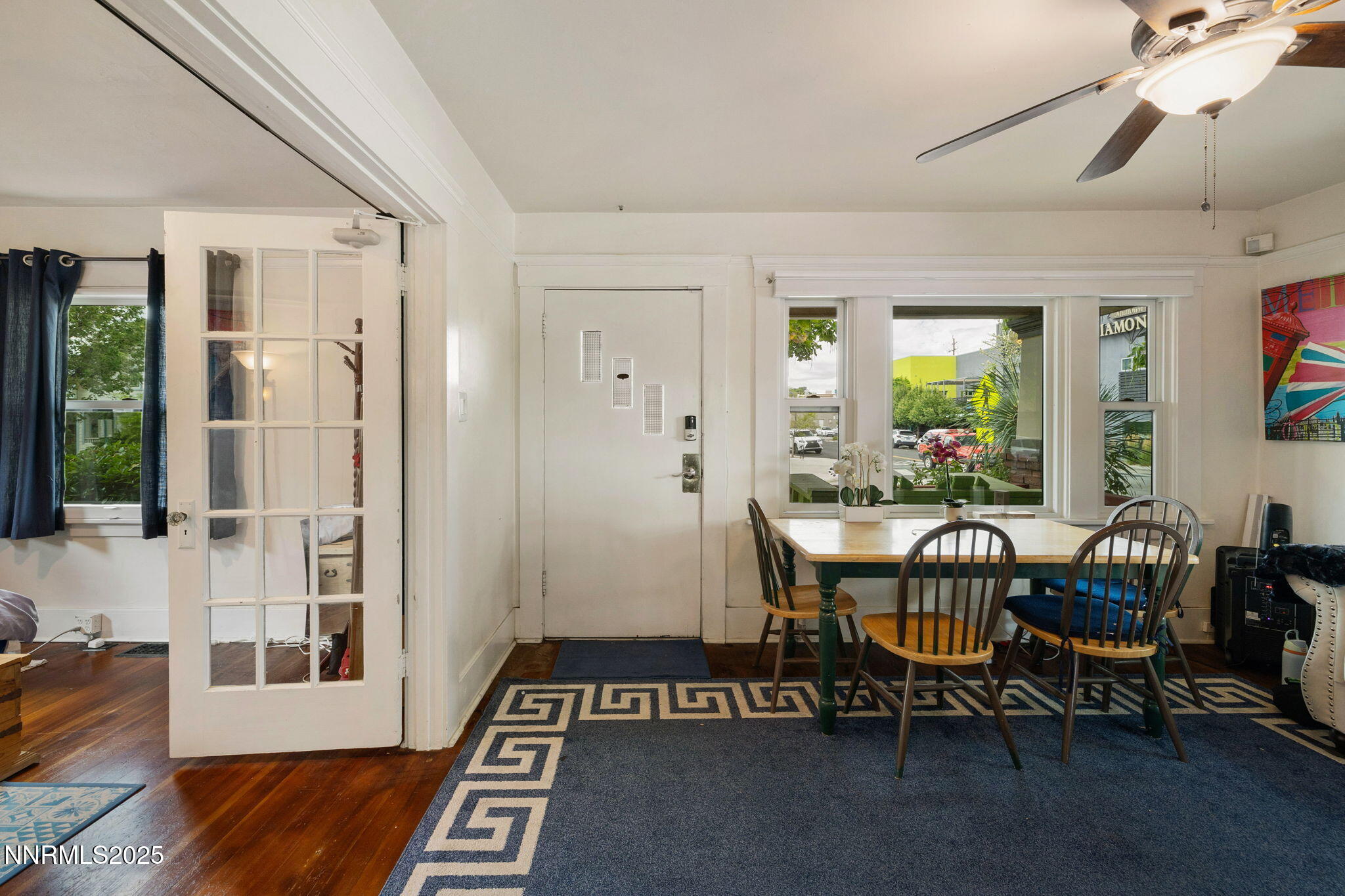 28-web-or-mls-800 S Center