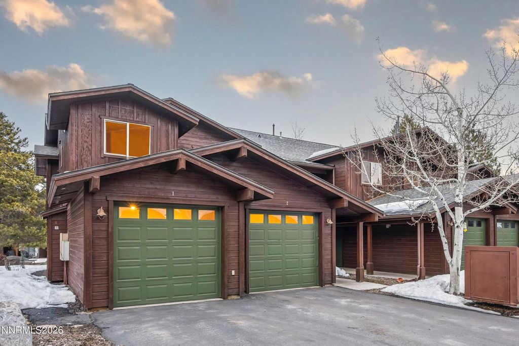 Photo of 11420 Dolomite Way # 1, Truckee, CA 96161 (MLS # 260003090)