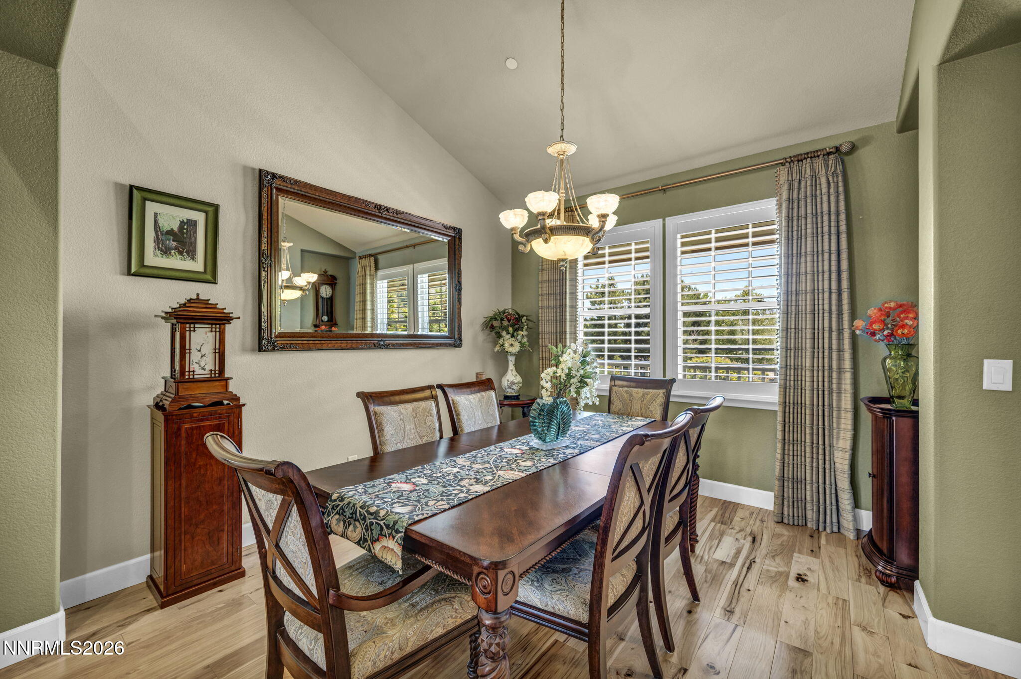 92-web-or-mls-202-taylor-creek-rd