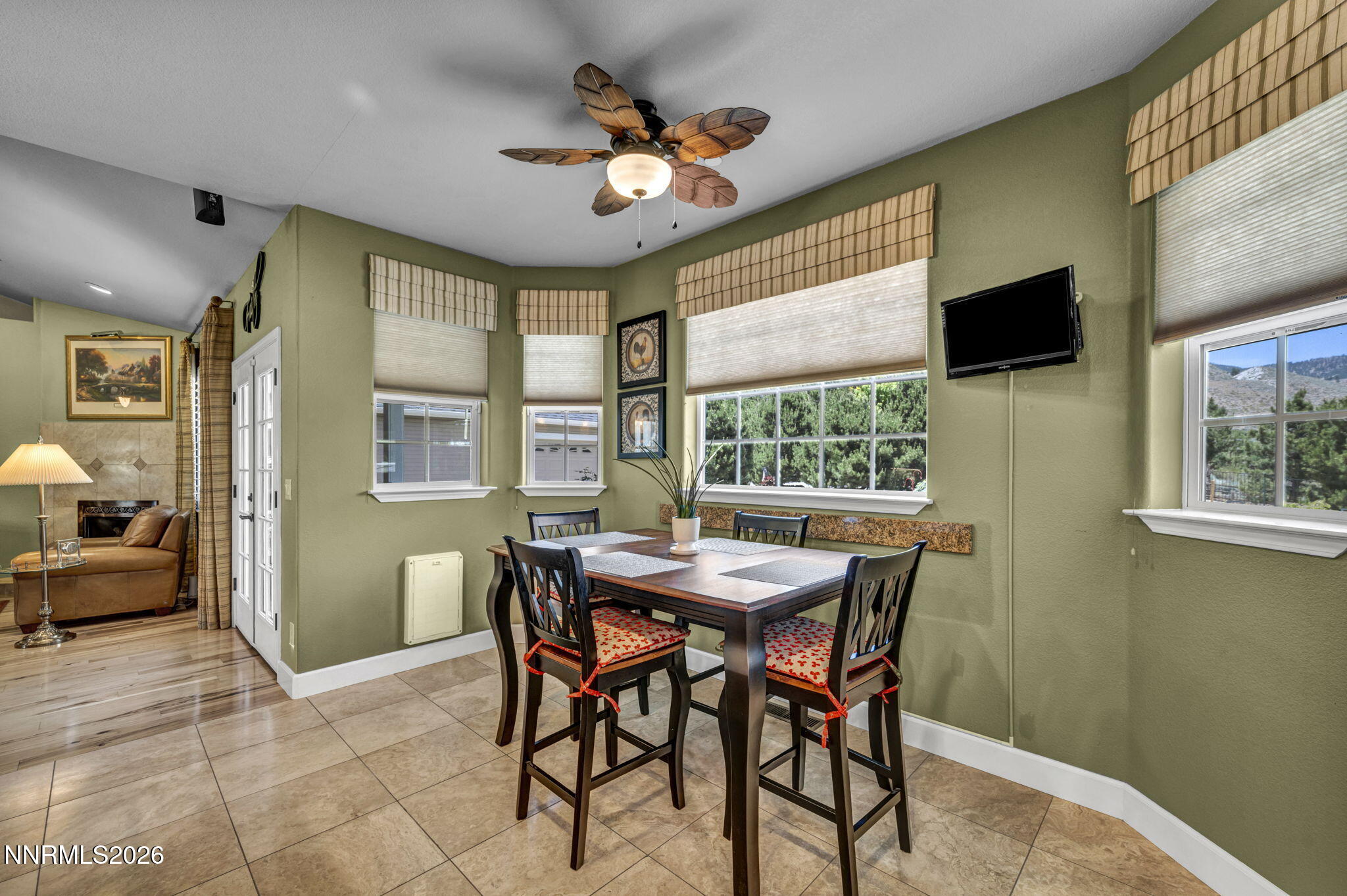 93-web-or-mls-202-taylor-creek-rd