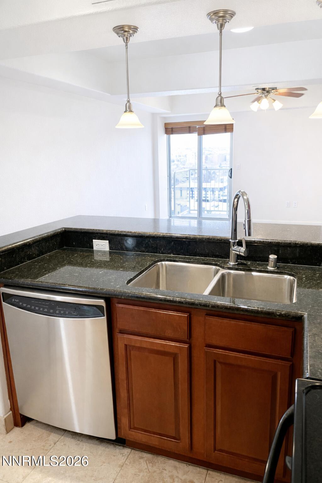 200 W 2nd st- kitchen bright