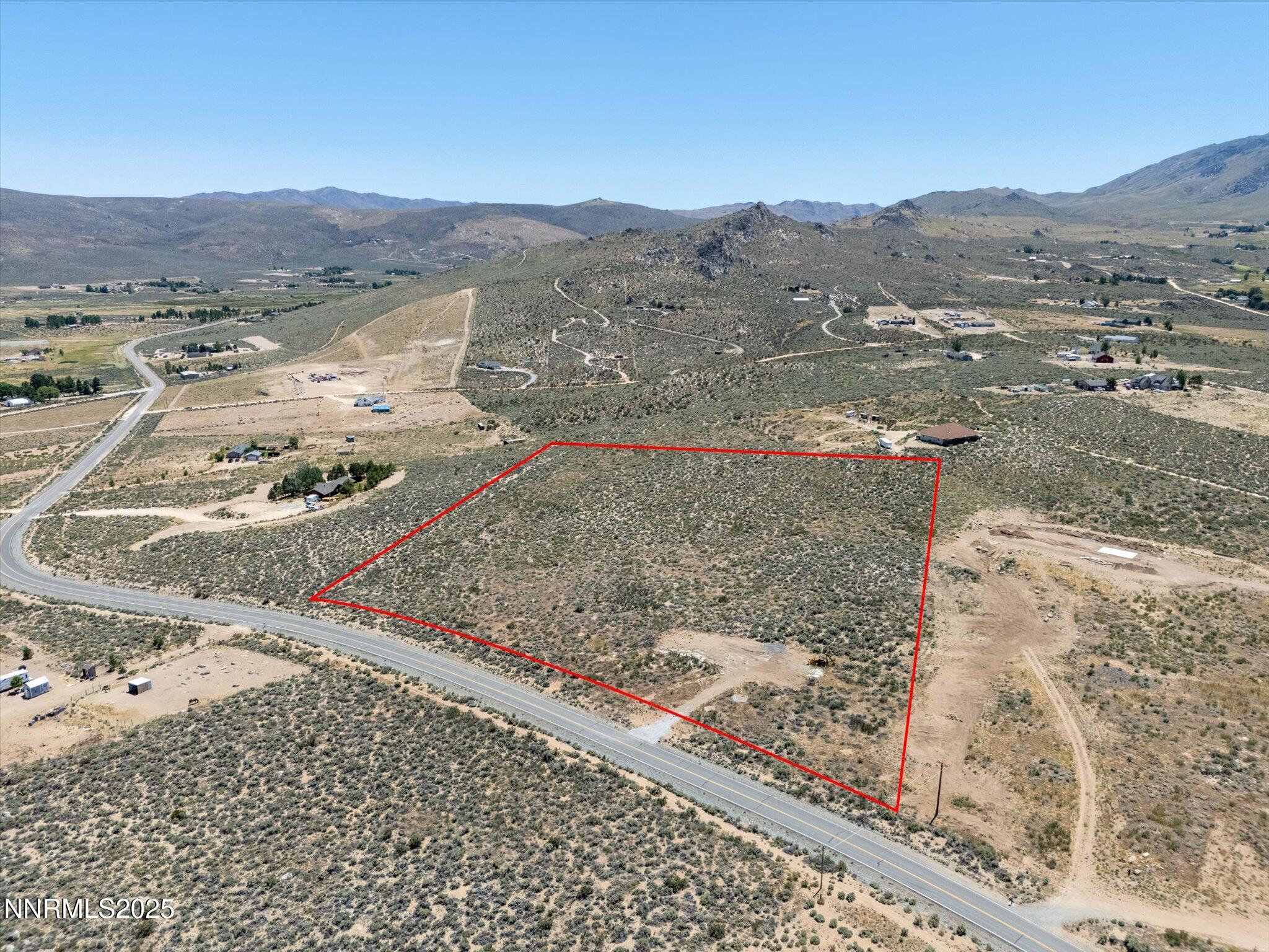 27-15955 N Red Rock Rd-lines-102