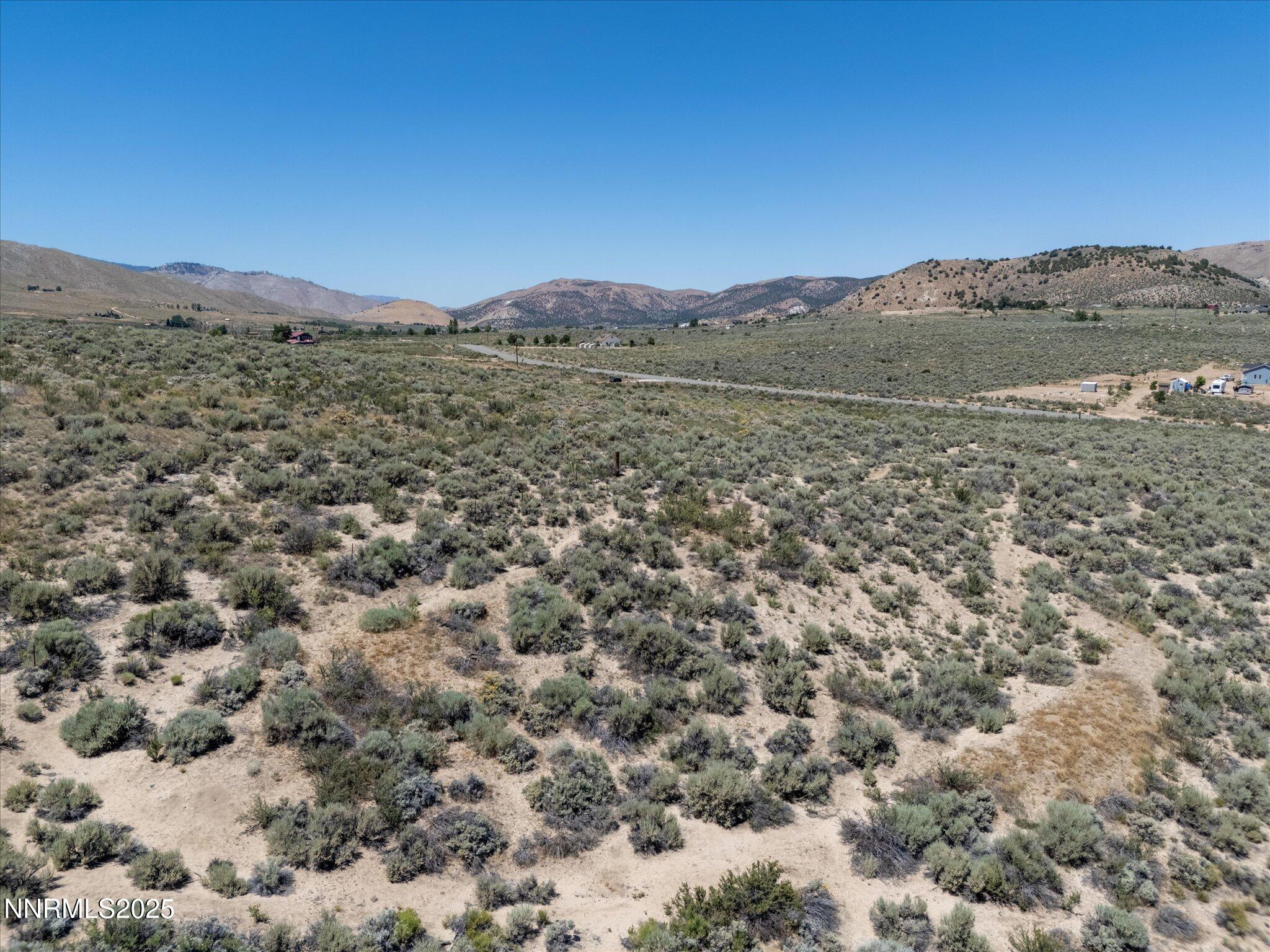 01-15955 N Red Rock Rd-100