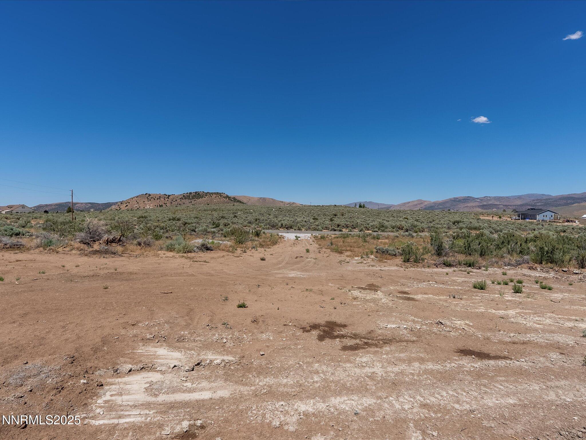 17-15955 N Red Rock Rd-116