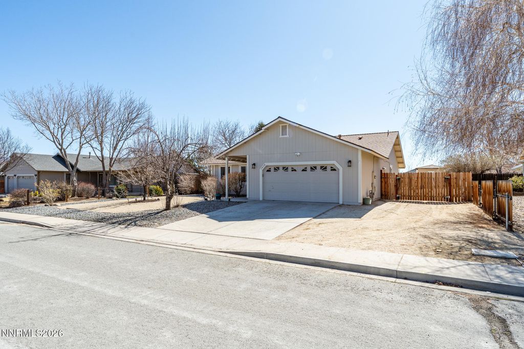 Photo of 1430 Talon Drive, Sparks, NV 89441 (MLS # 260002446)