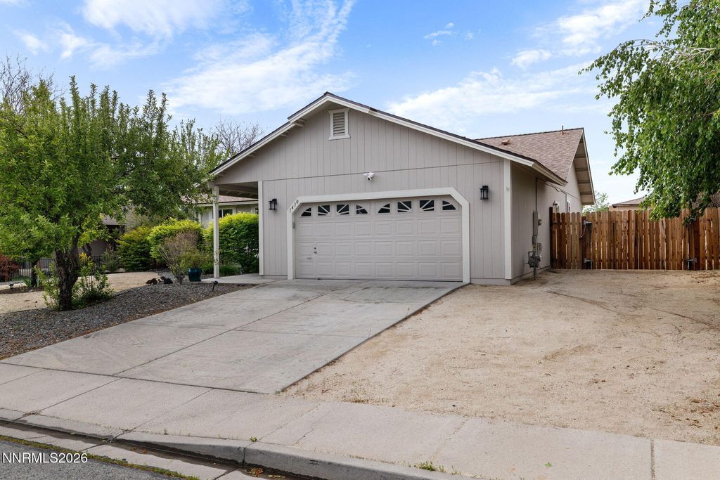 Photo of 1430 Talon Drive, Sparks, NV 89441 (MLS # 260002446)