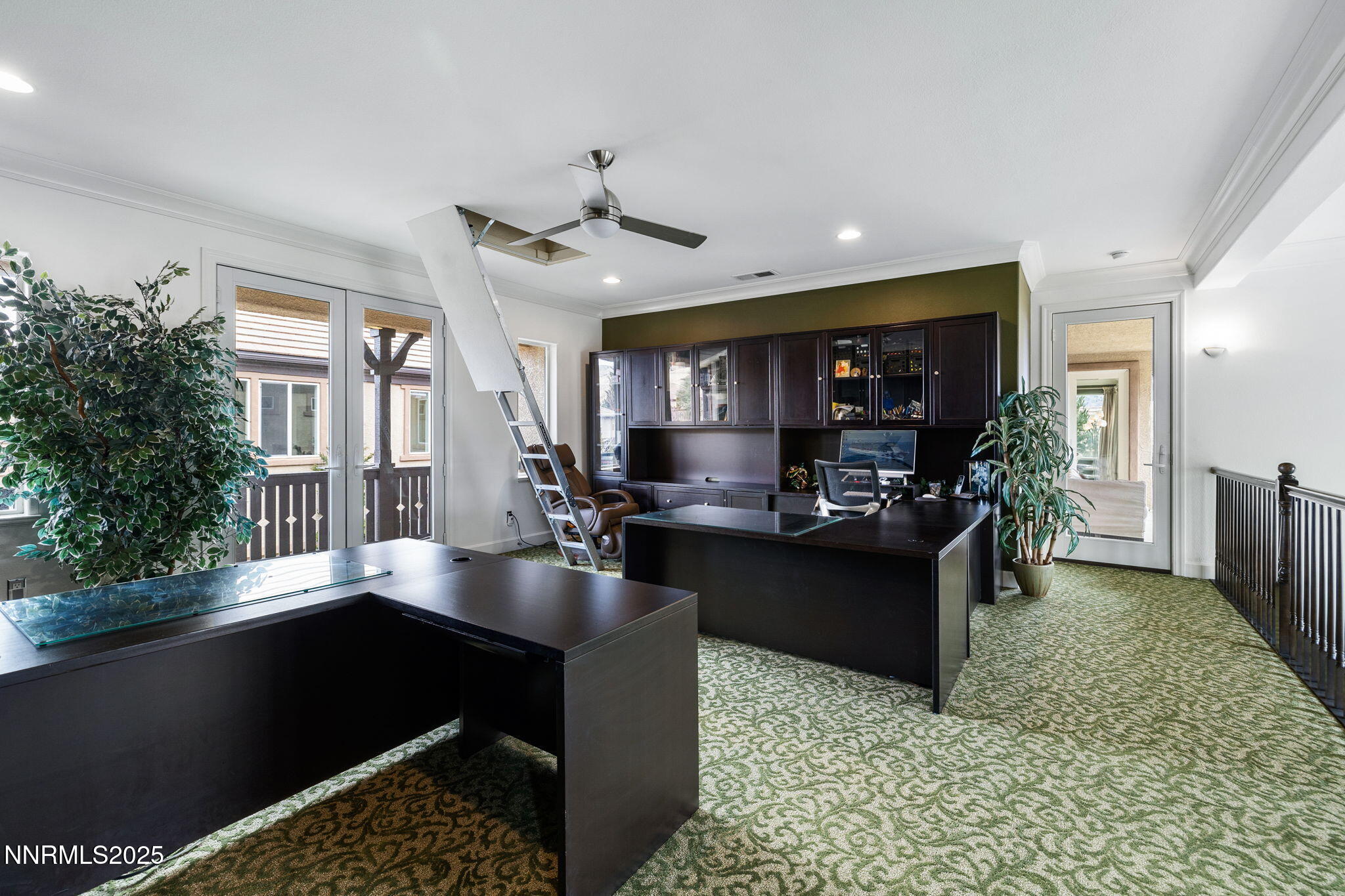 70-loft with ladder 2