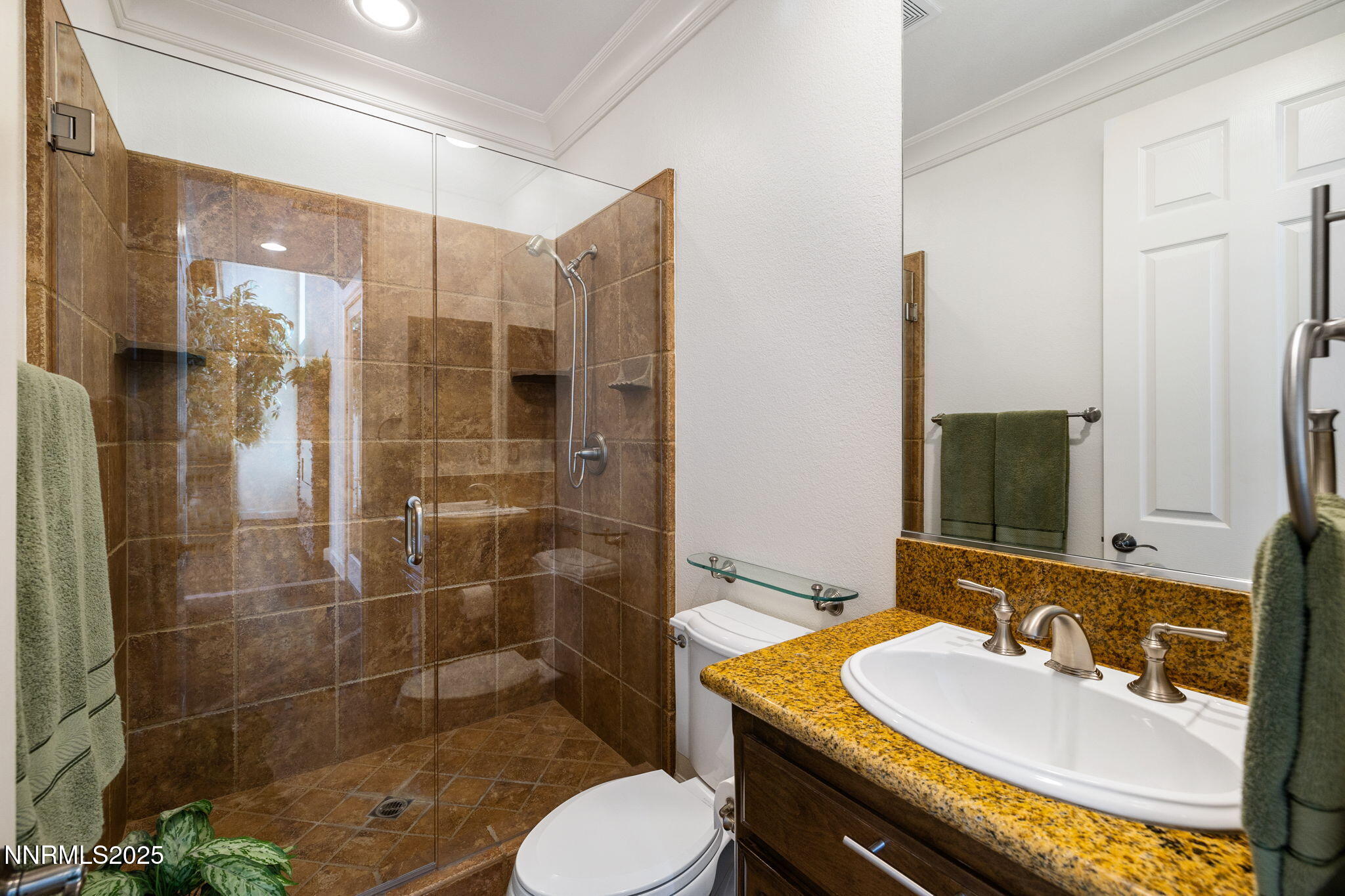 34-game room bathroom