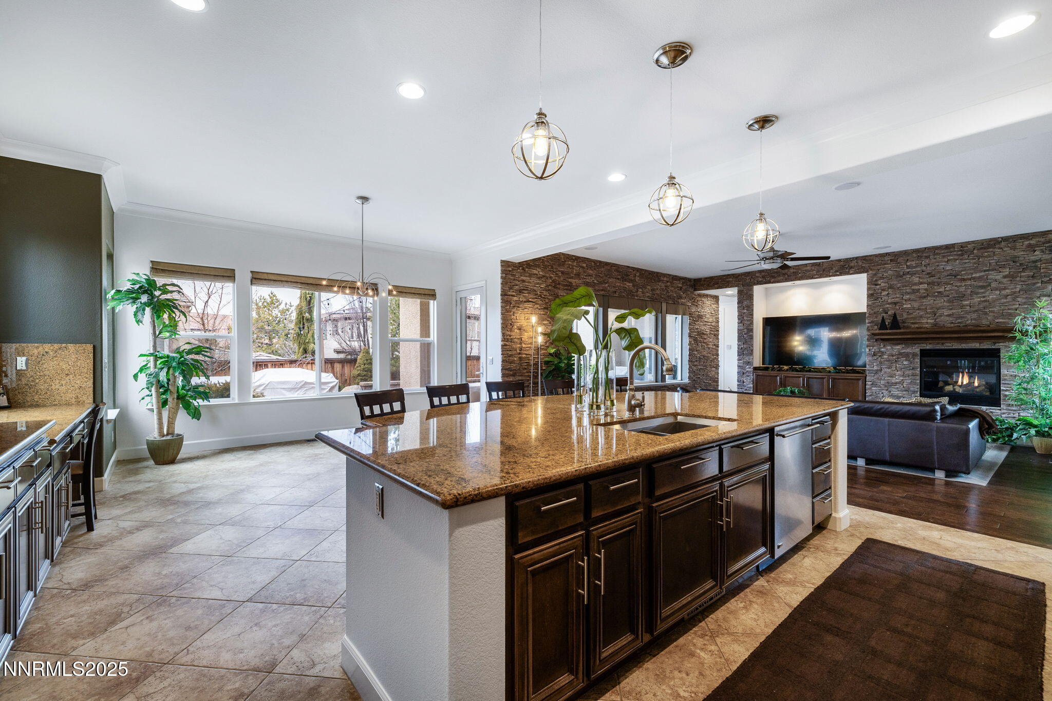 25-kitchen island into dining