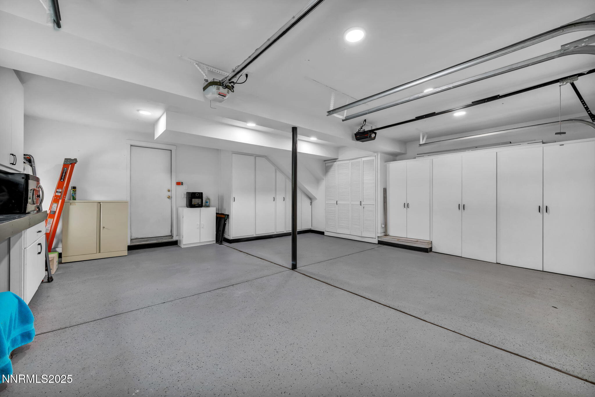 66-web-or-mls-2925-s-escondido-ct