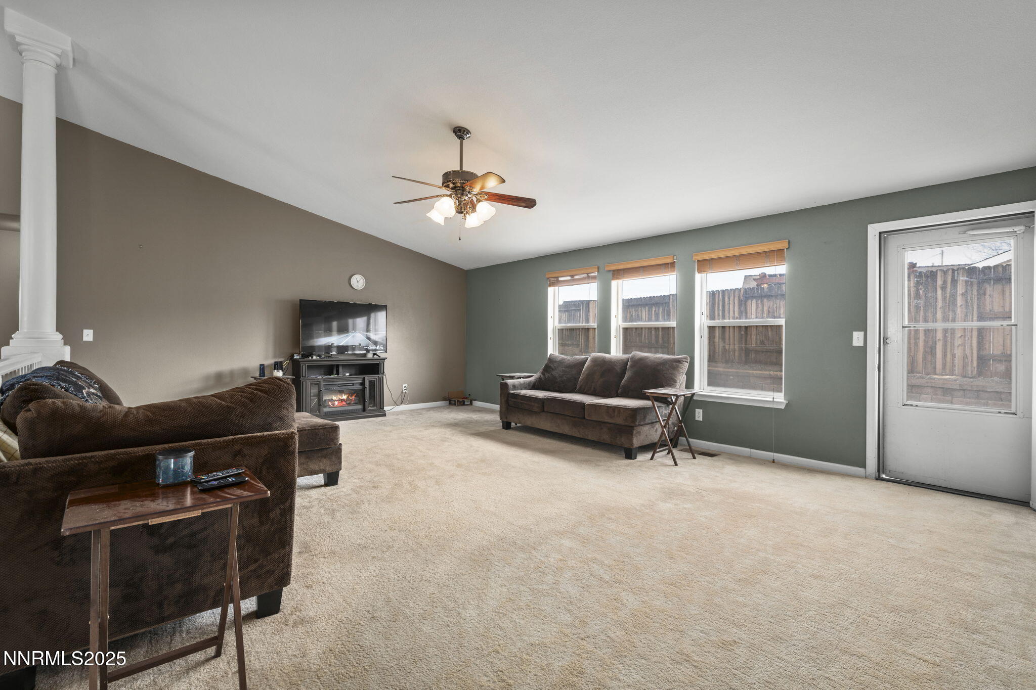 14-web-or-mls-_DSC9505