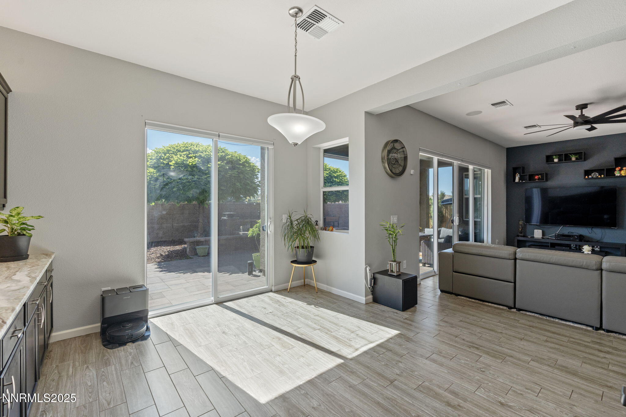 21-web-or-mls-DSC00464