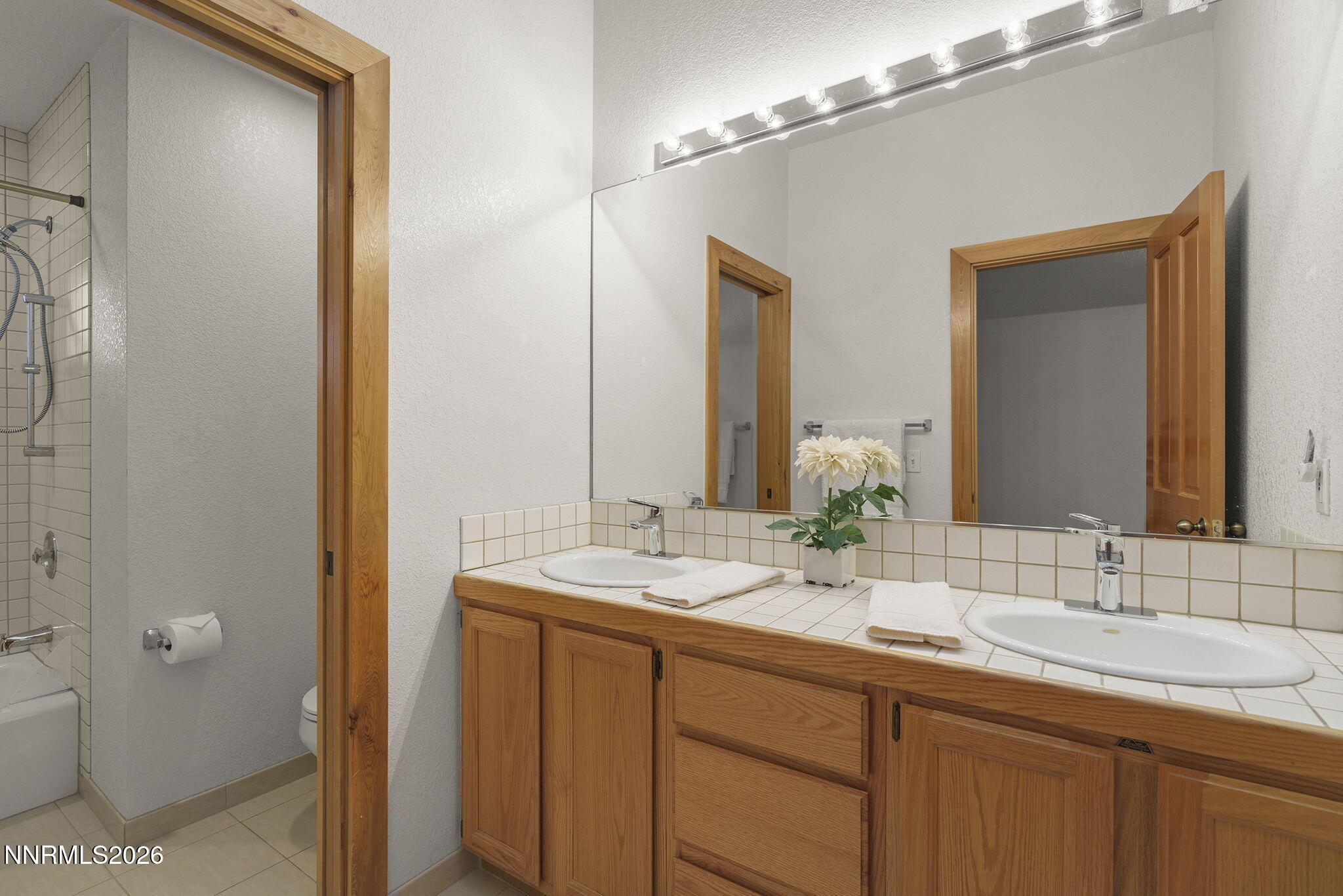 21-web-or-mls-_DSC3374