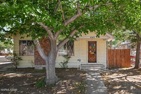 848 Rock Boulevard, Sparks, NV 89431 - #: 250057551