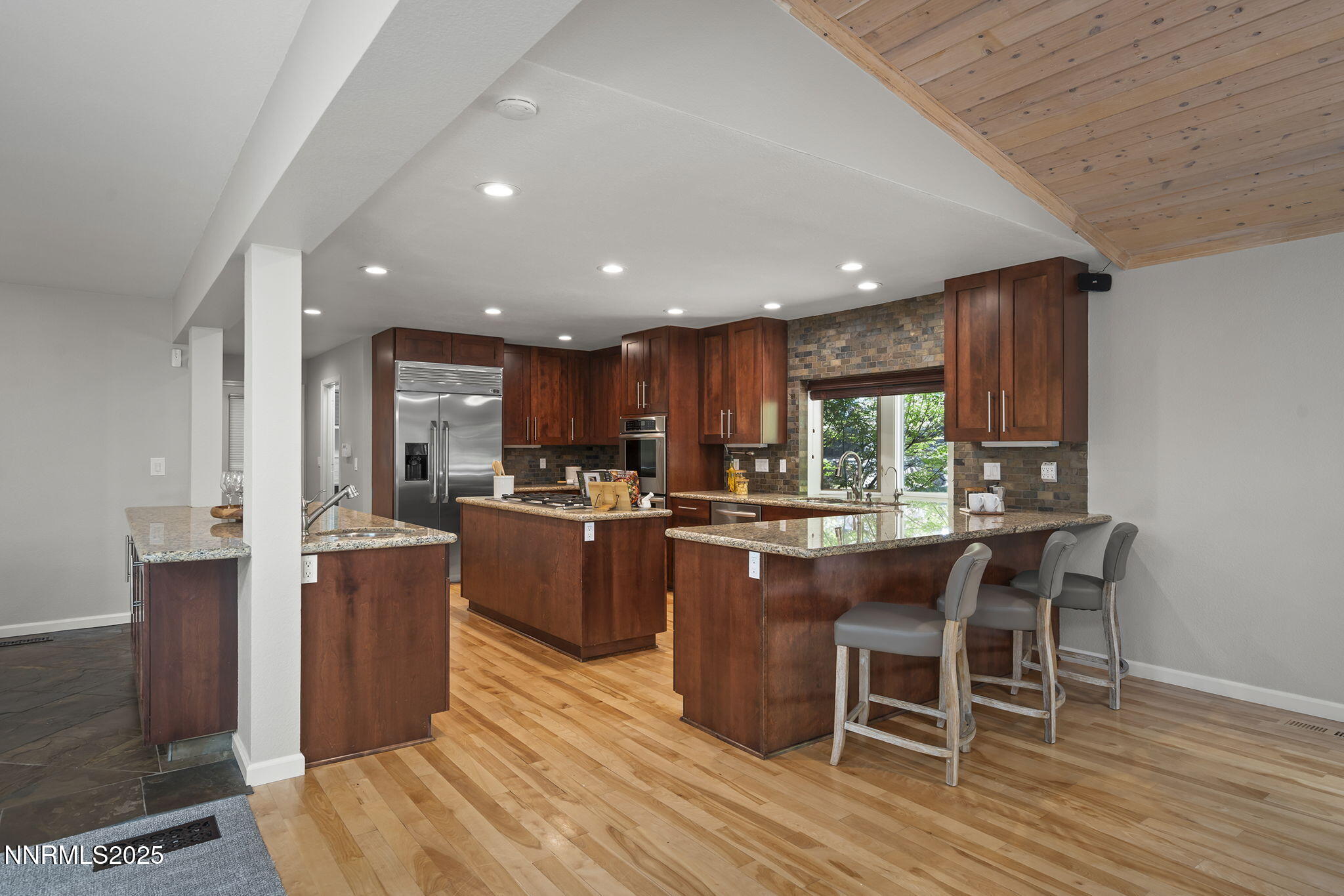 11-web-or-mls-_DSC7334