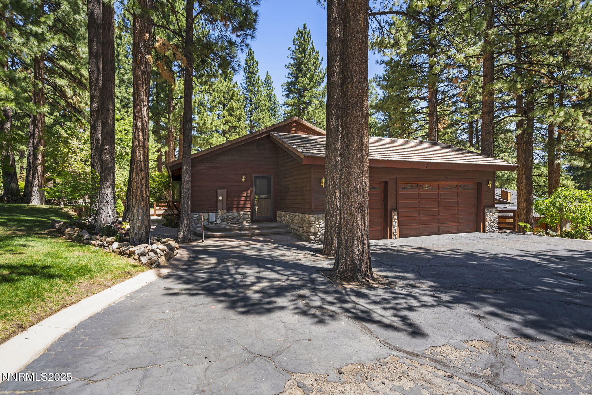 1-web-or-mls-_DSC7428