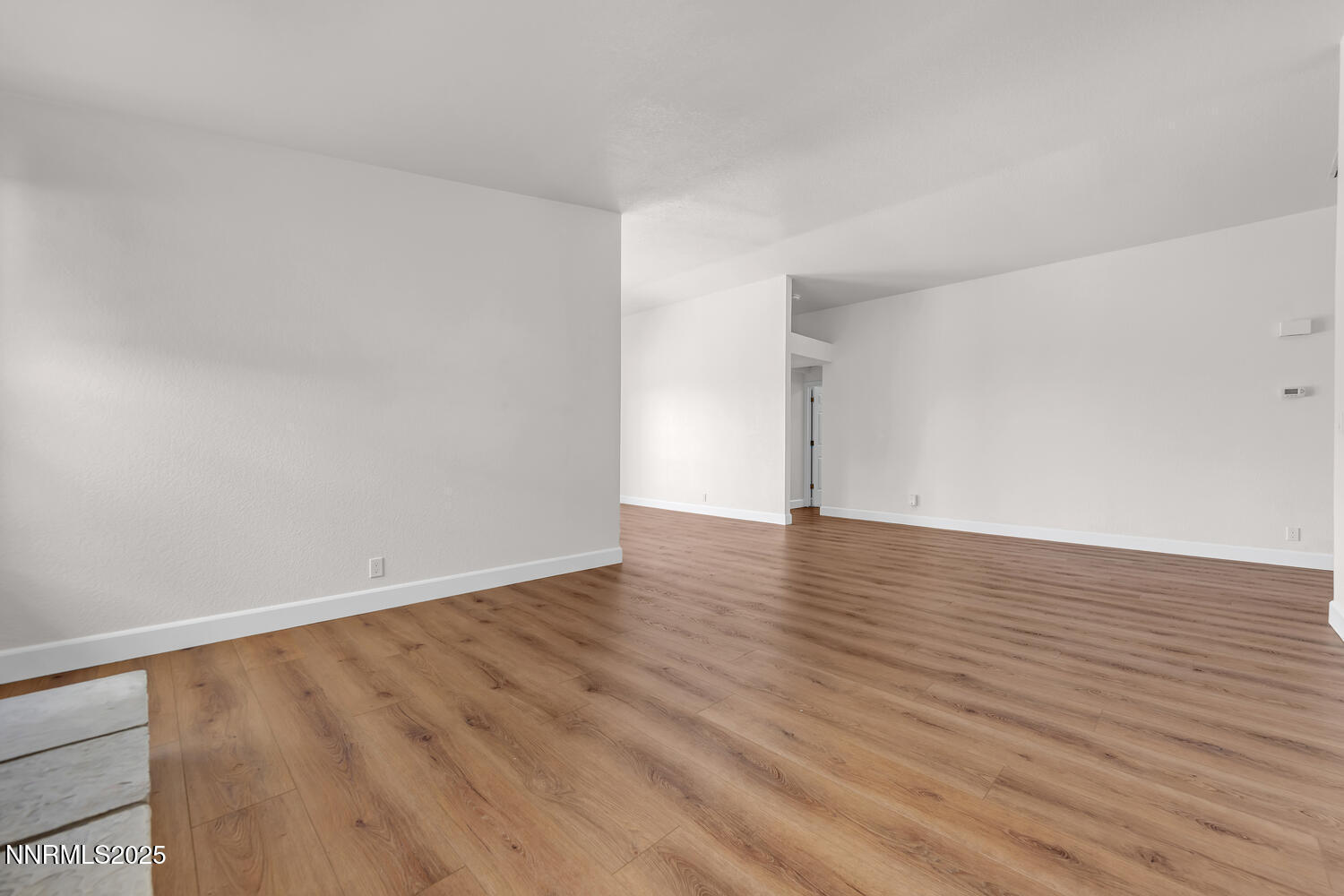 2240 Silver Ridge Dr Reno NV-large-013-0