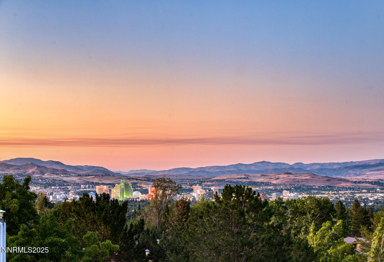 2240 Silver Ridge Dr Reno NV-large-044-0