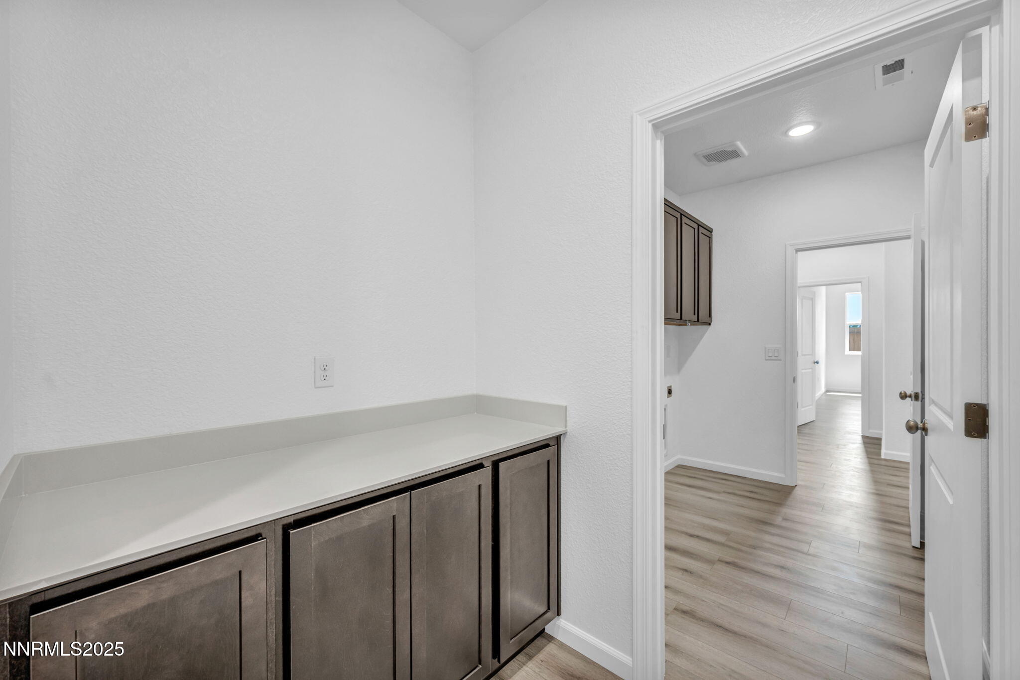 79-web-or-mls-6777-shell-ct