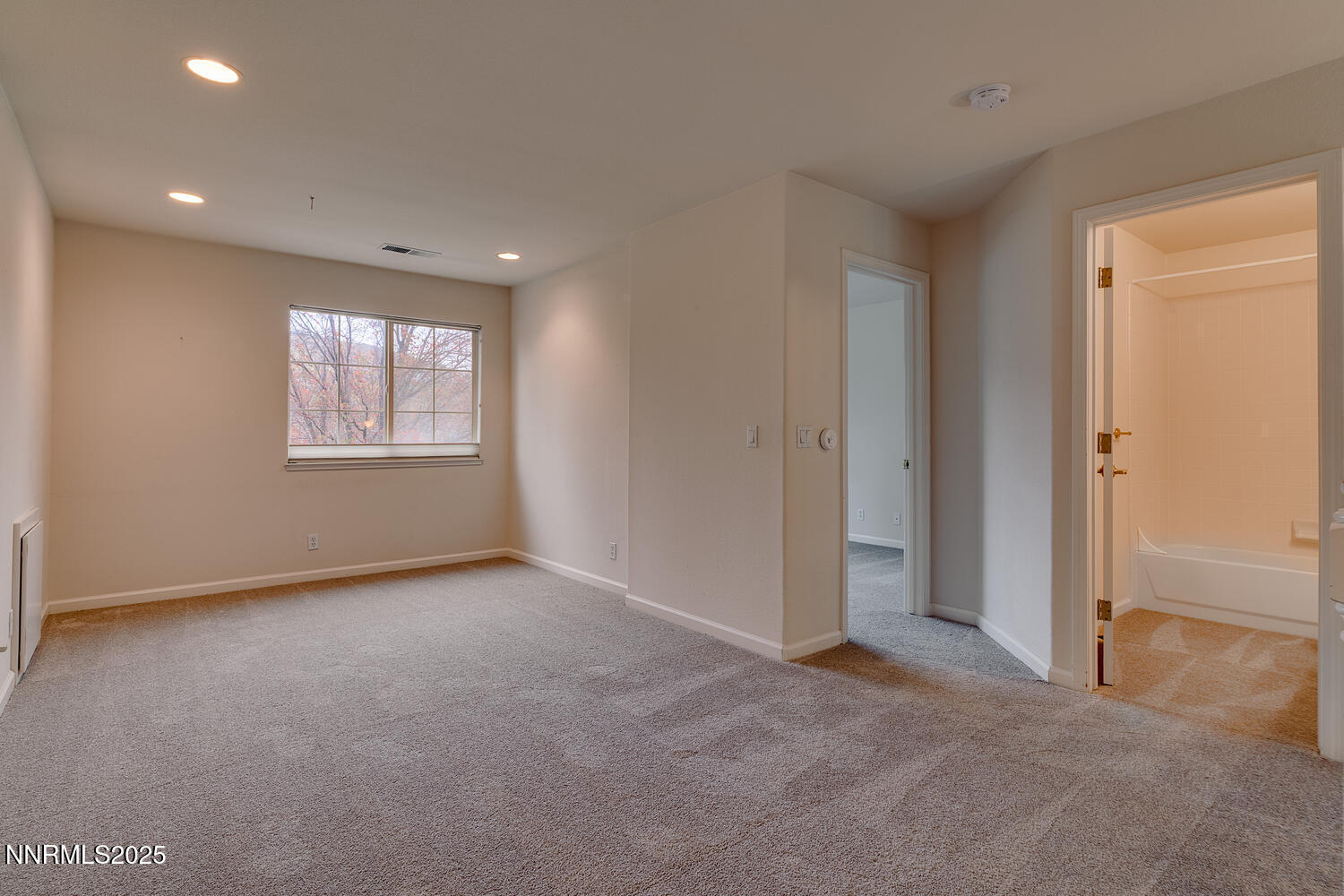 1150 Brookhollow Ln Reno NV-large-028-01