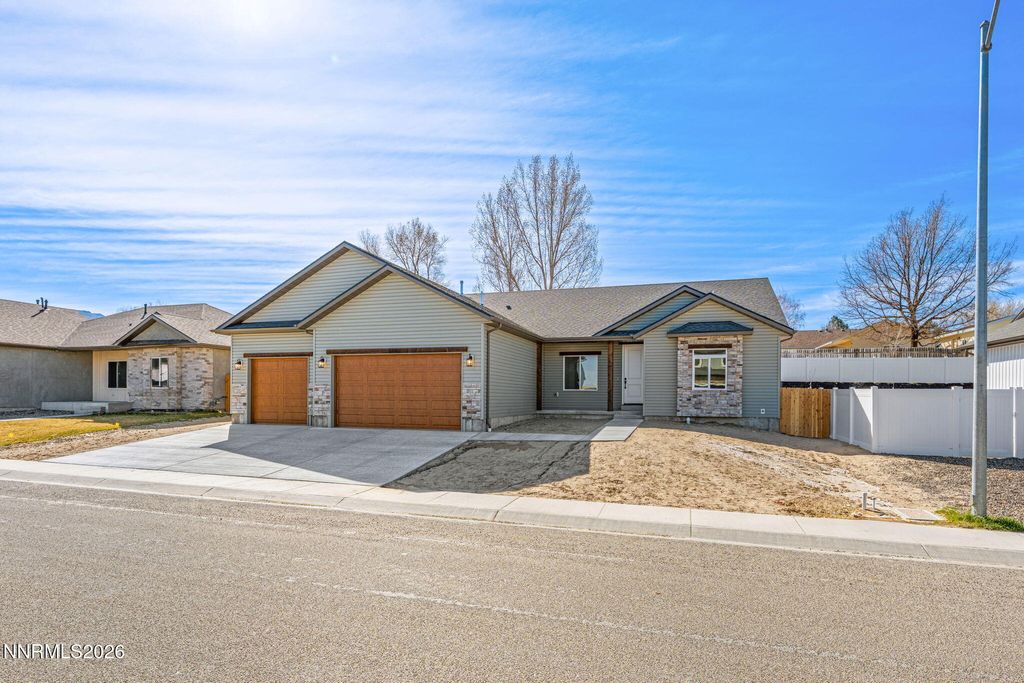 Photo of 5310 Marla Drive #Lot 18, Winnemucca, NV 89445 (MLS # 240002343)