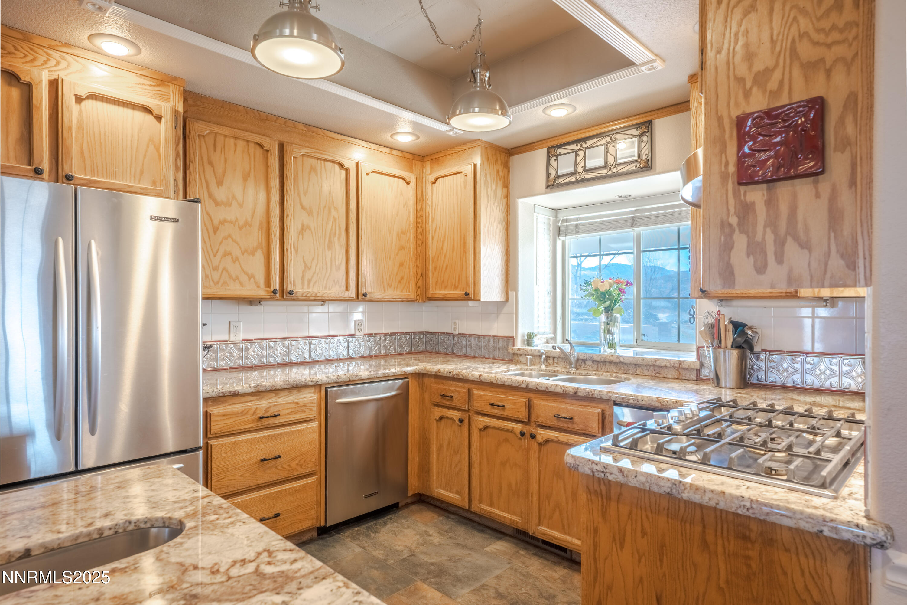 955 carol way kitchen