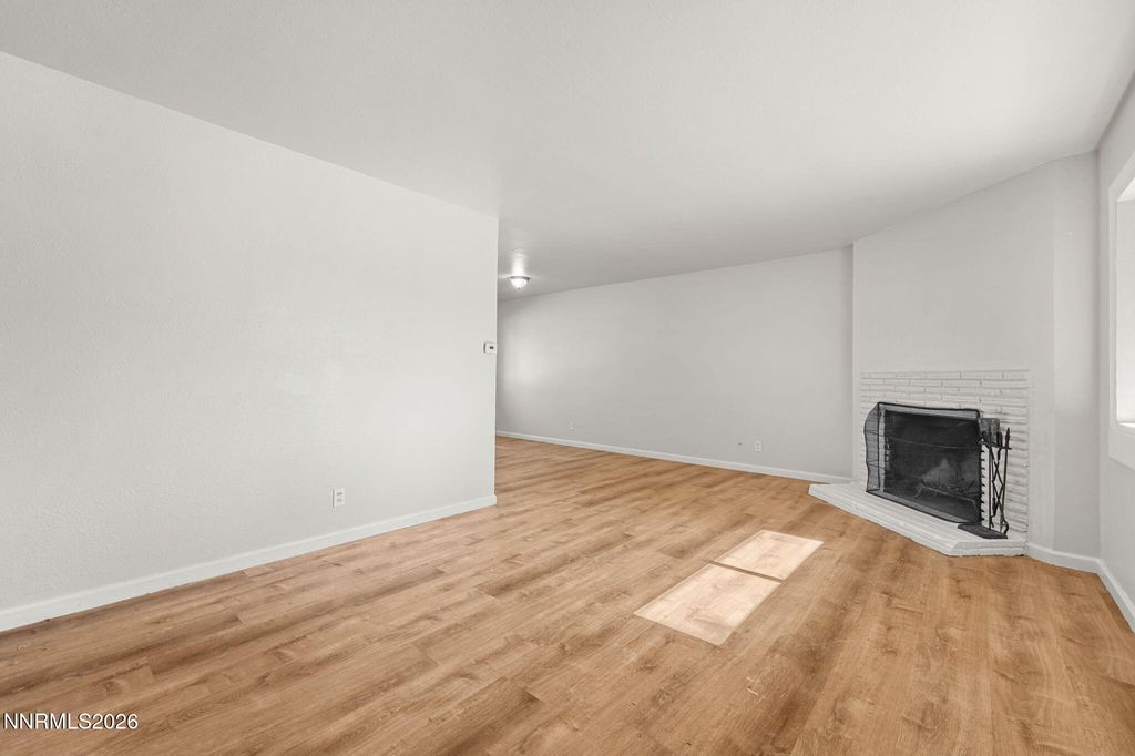 Photo of 14 E Greenbrae Drive, Sparks, NV 89431 (MLS # 260001408)