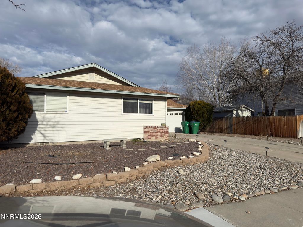 Photo of 950 Sage View Drive, Sparks, NV 89434 (MLS # 260003671)