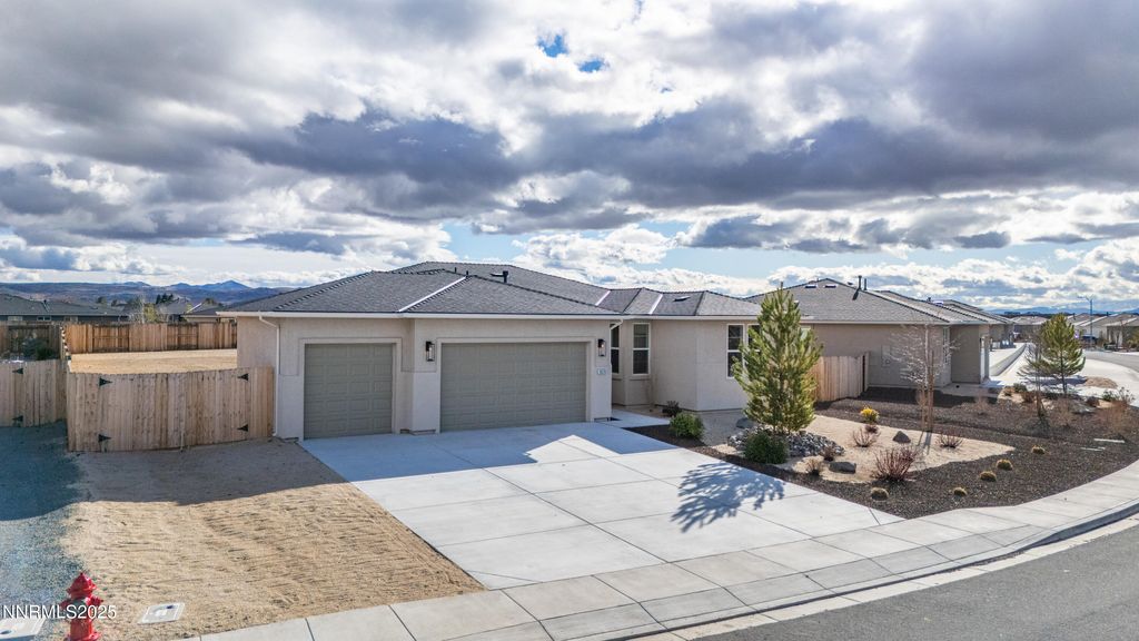 Photo of 10376 N Penasquitos Court, Spanish Springs, NV 89441 (MLS # 260000241)